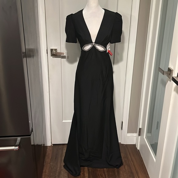 Mac Duggal leena Rhinestone Cutout Sheath Gown Size 8 NWT - Picture 3 of 5